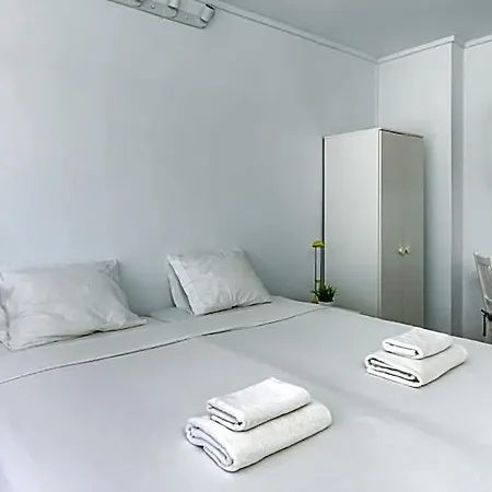 Relaxing Getaway By Costarentals - Ref 169 Apartament *