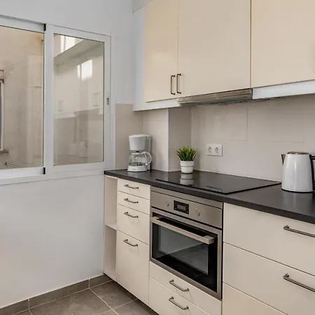 Relaxing Getaway By Costarentals - Ref 169 Apartamento